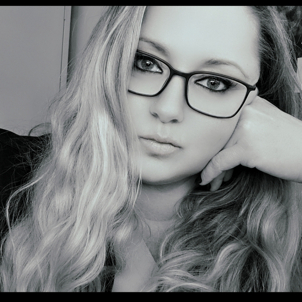 Meet your Posher, Rebecca
